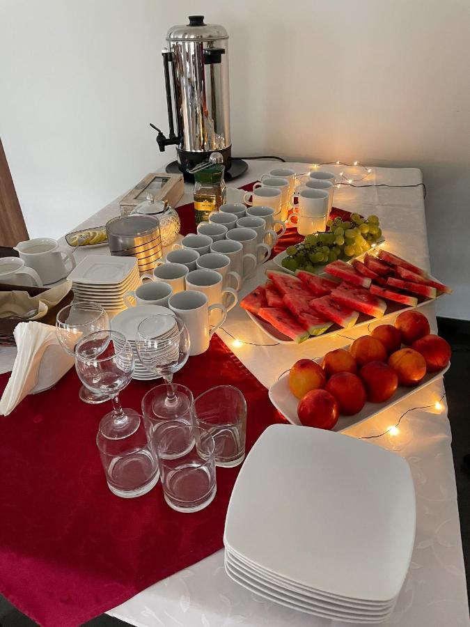 Pensjonat Koliber Sobków Exteriér fotografie