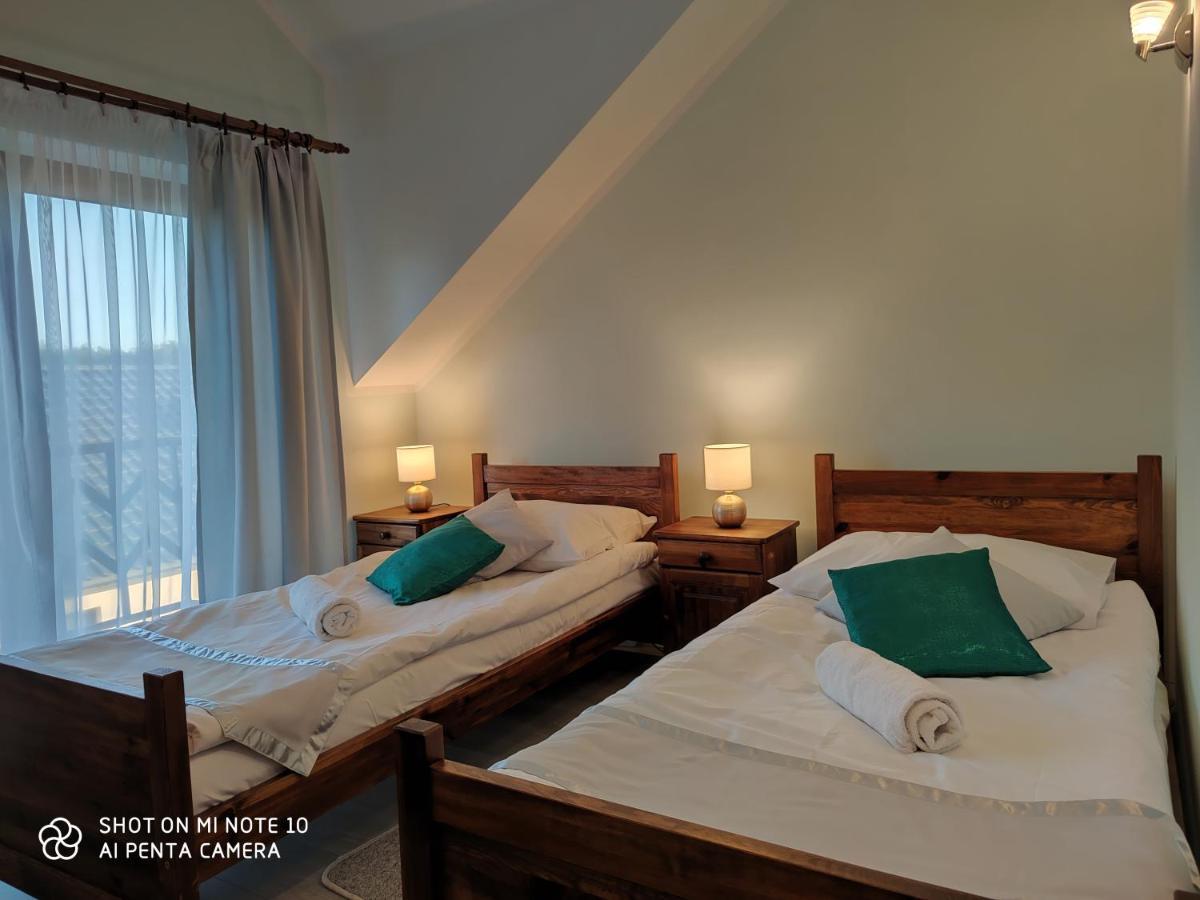 Pensjonat Koliber Sobków Exteriér fotografie